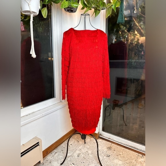 VINTAGE red flapper dress, medium ERAS TOUR - Picture 3 of 14
